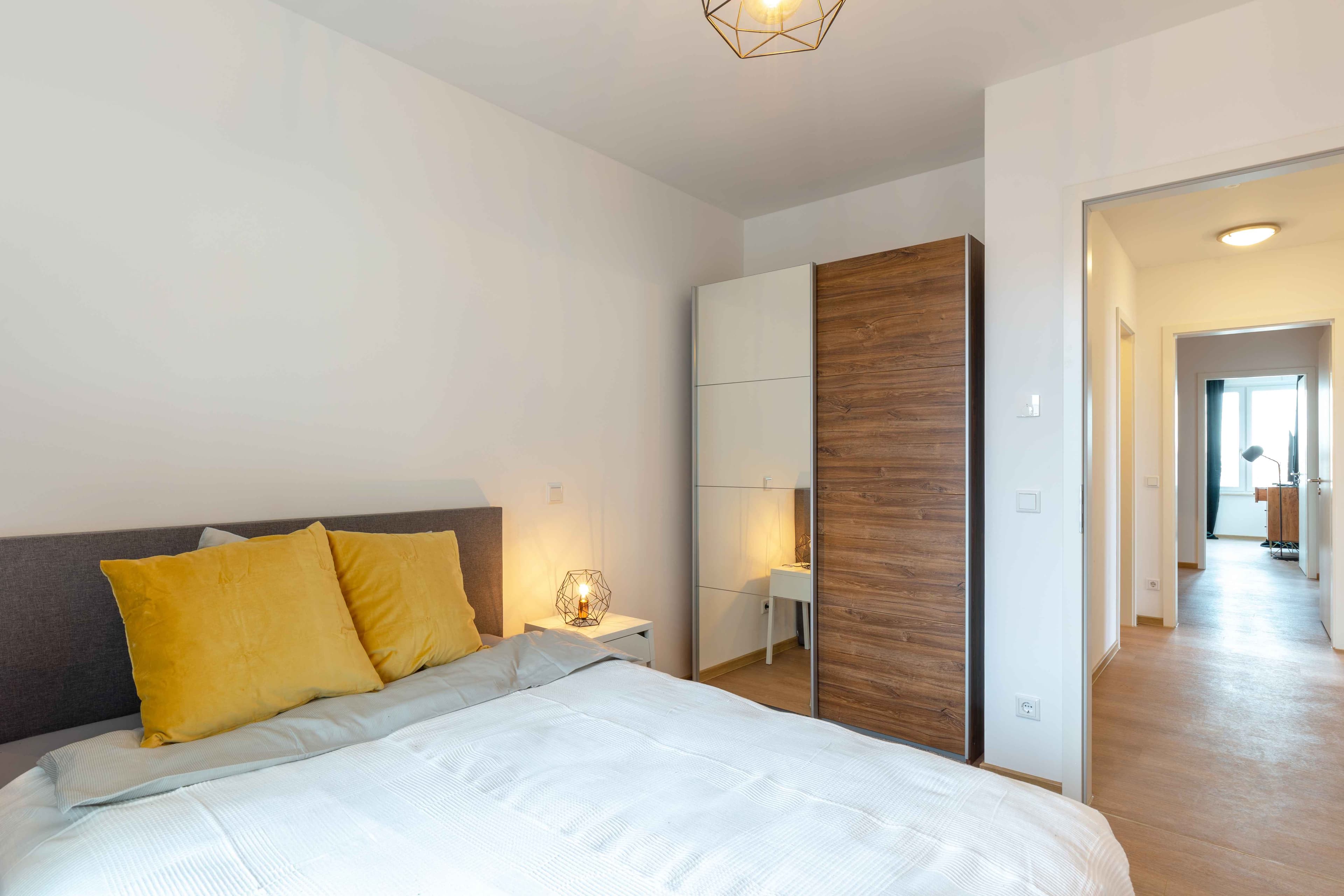 Marketing picture of unit DE-01-006-011-04HF