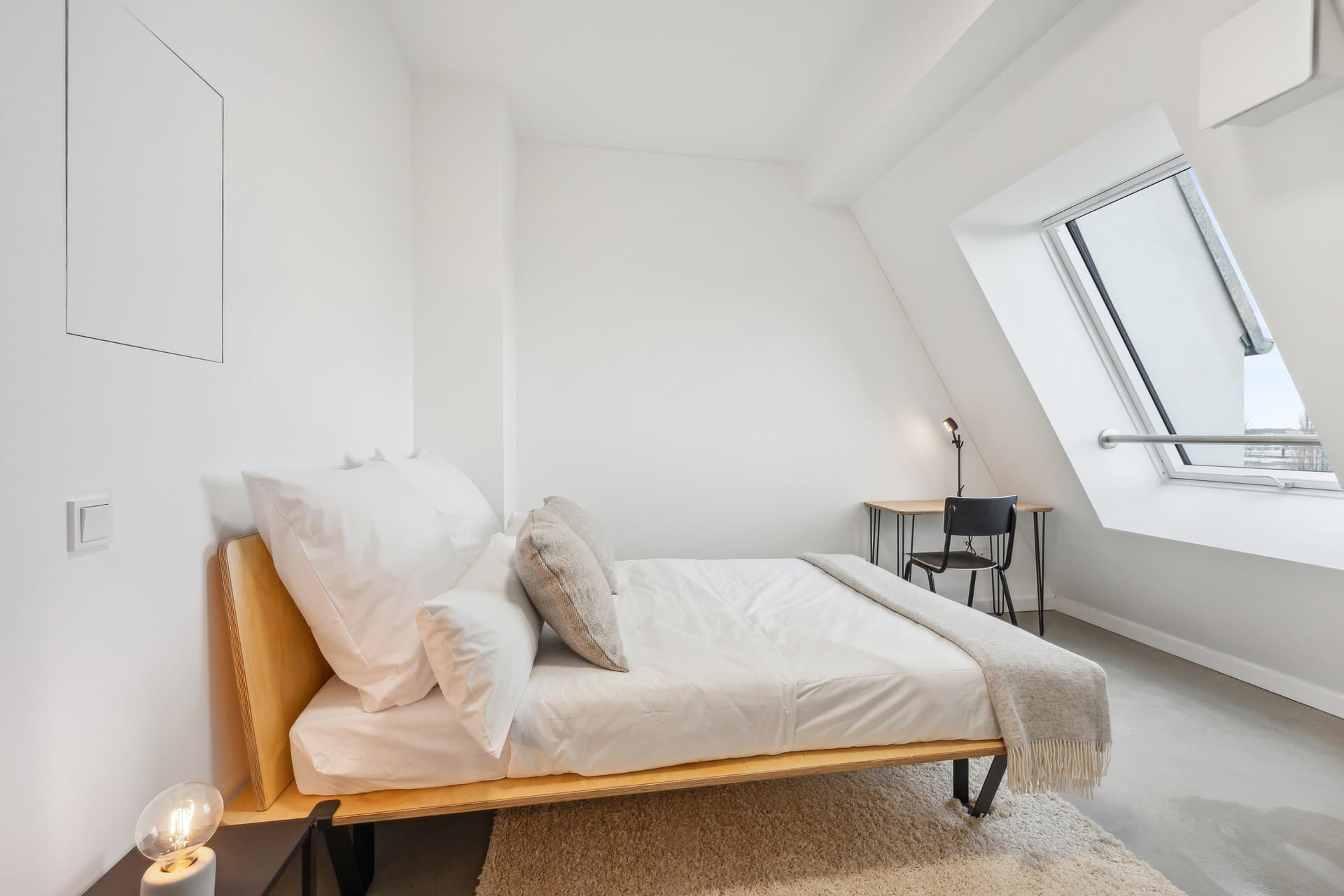 Marketing picture of unit DE-01-477-068-01