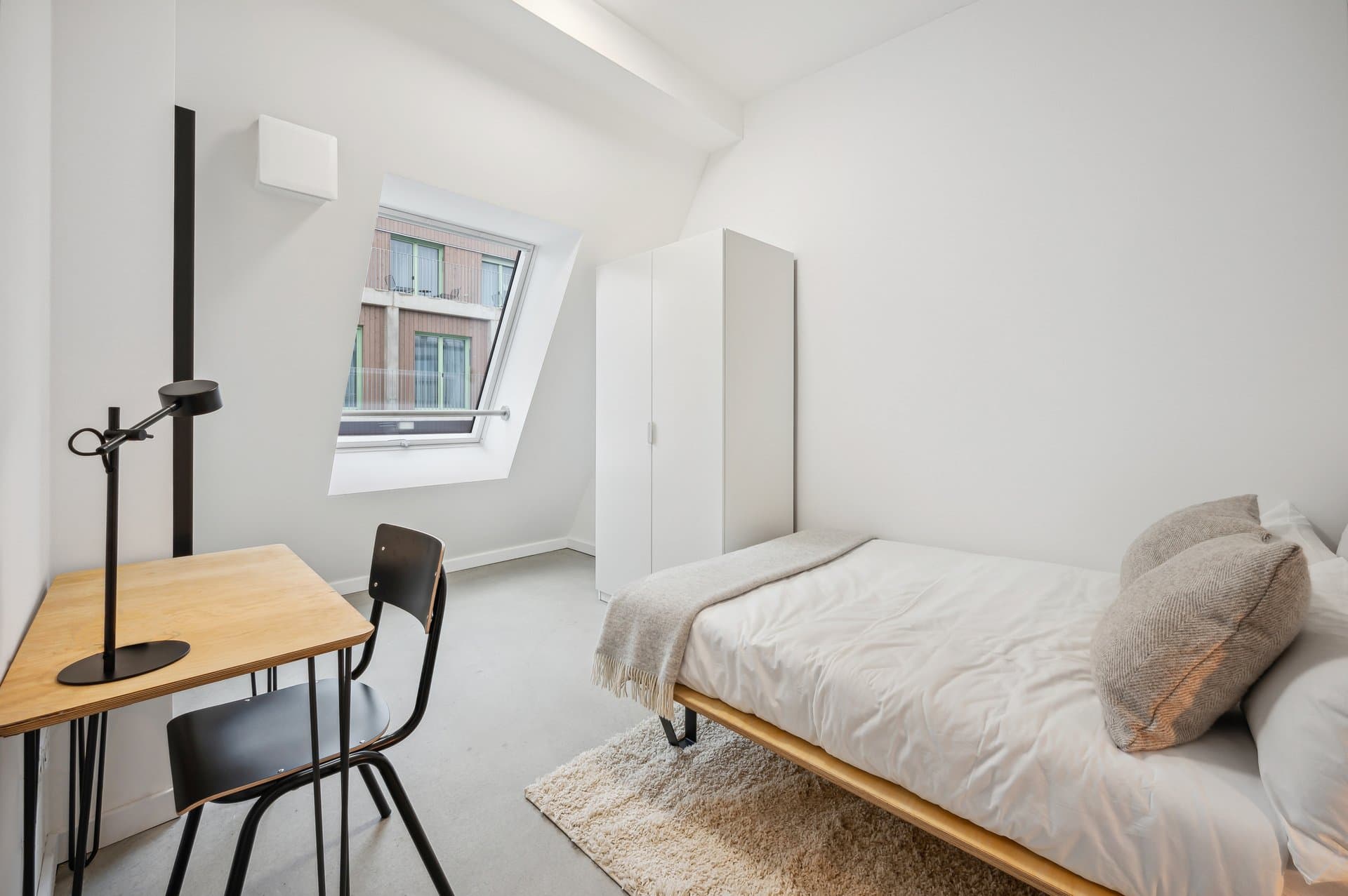 Marketing picture of unit DE-01-477-068-03